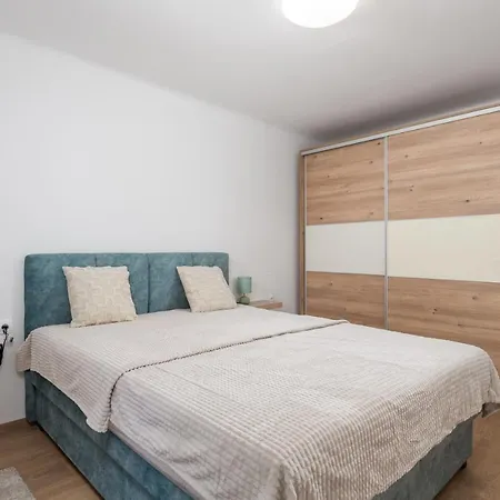 Sabi1 莫什奇尼策